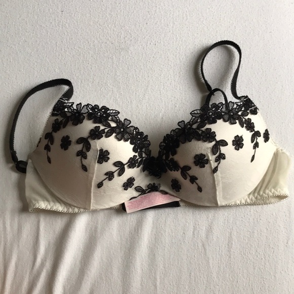 Victoria’s Secret Floral Bra - Picture 5 of 6